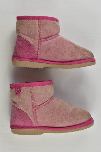 UGG Australia Size 7-8 years Boots