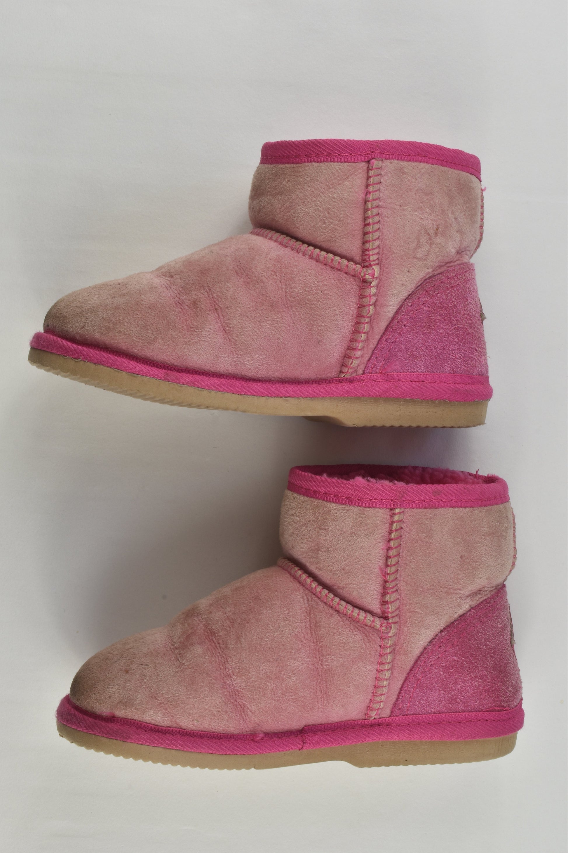UGG Australia Size 7-8 years Boots