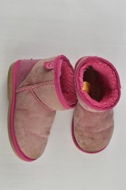 UGG Australia Size 7-8 years Boots
