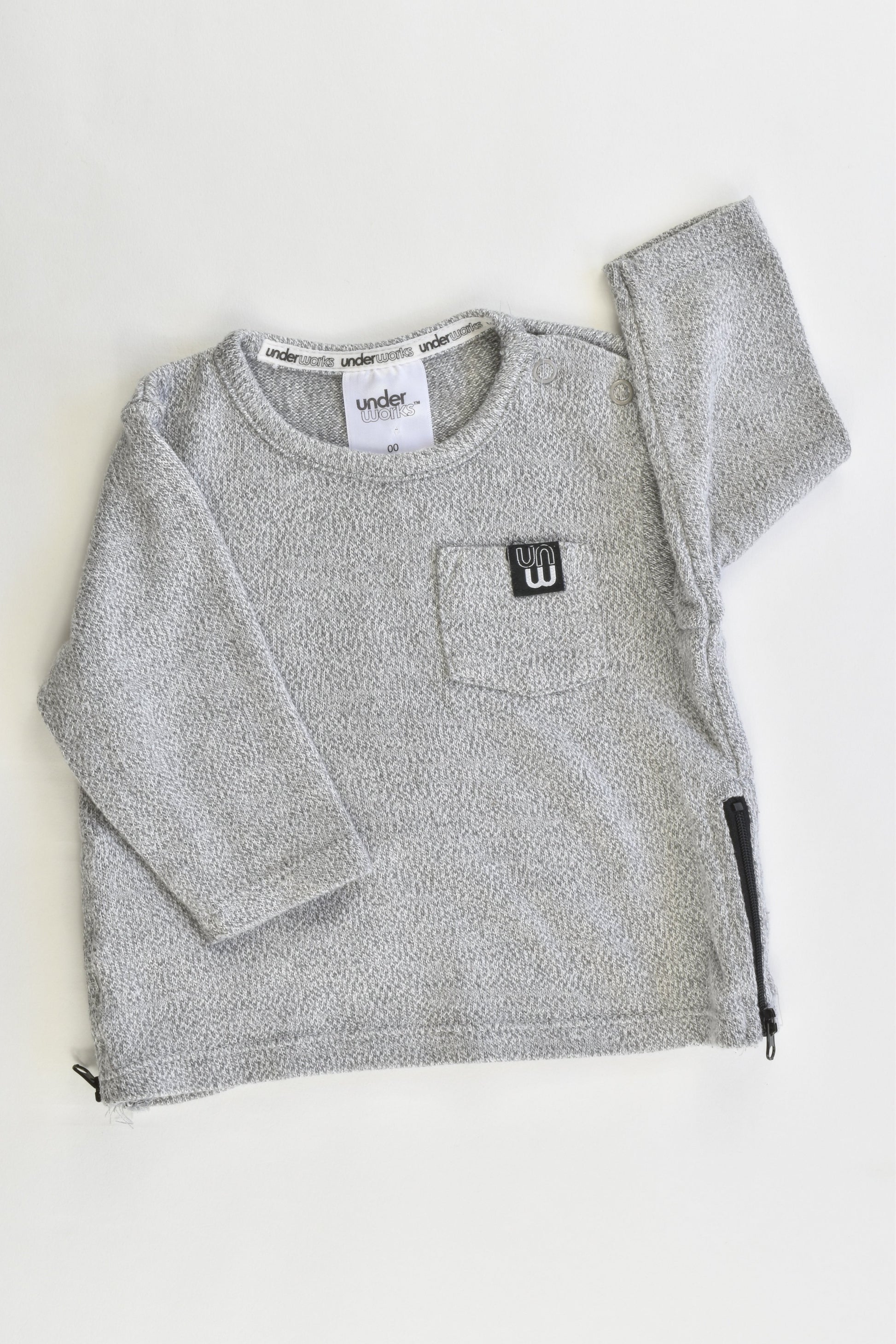 Underworks Size 00 (3-6 months) Sweater
