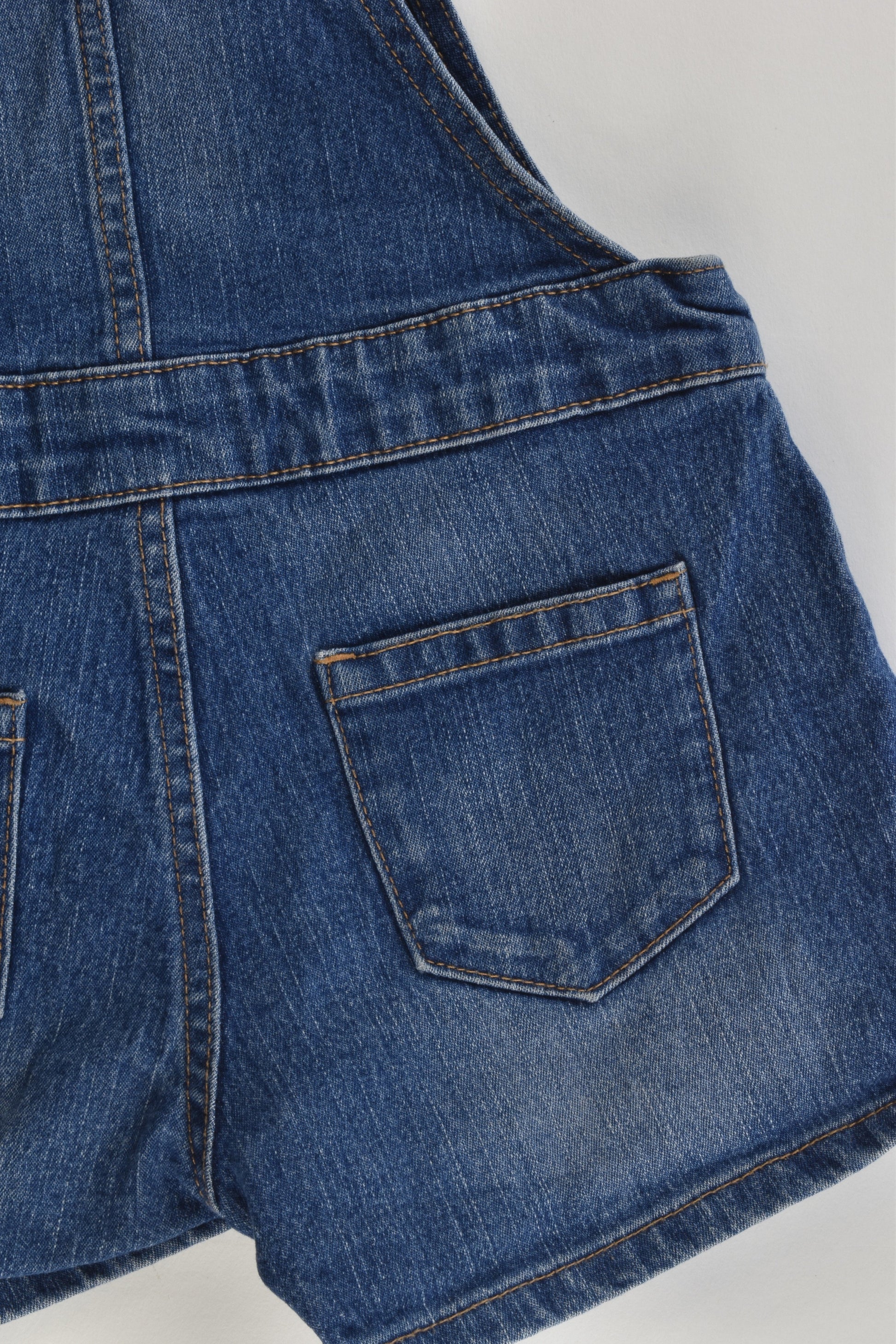 Uniqlo Kids Size 5 Stretchy Denim Short Overalls