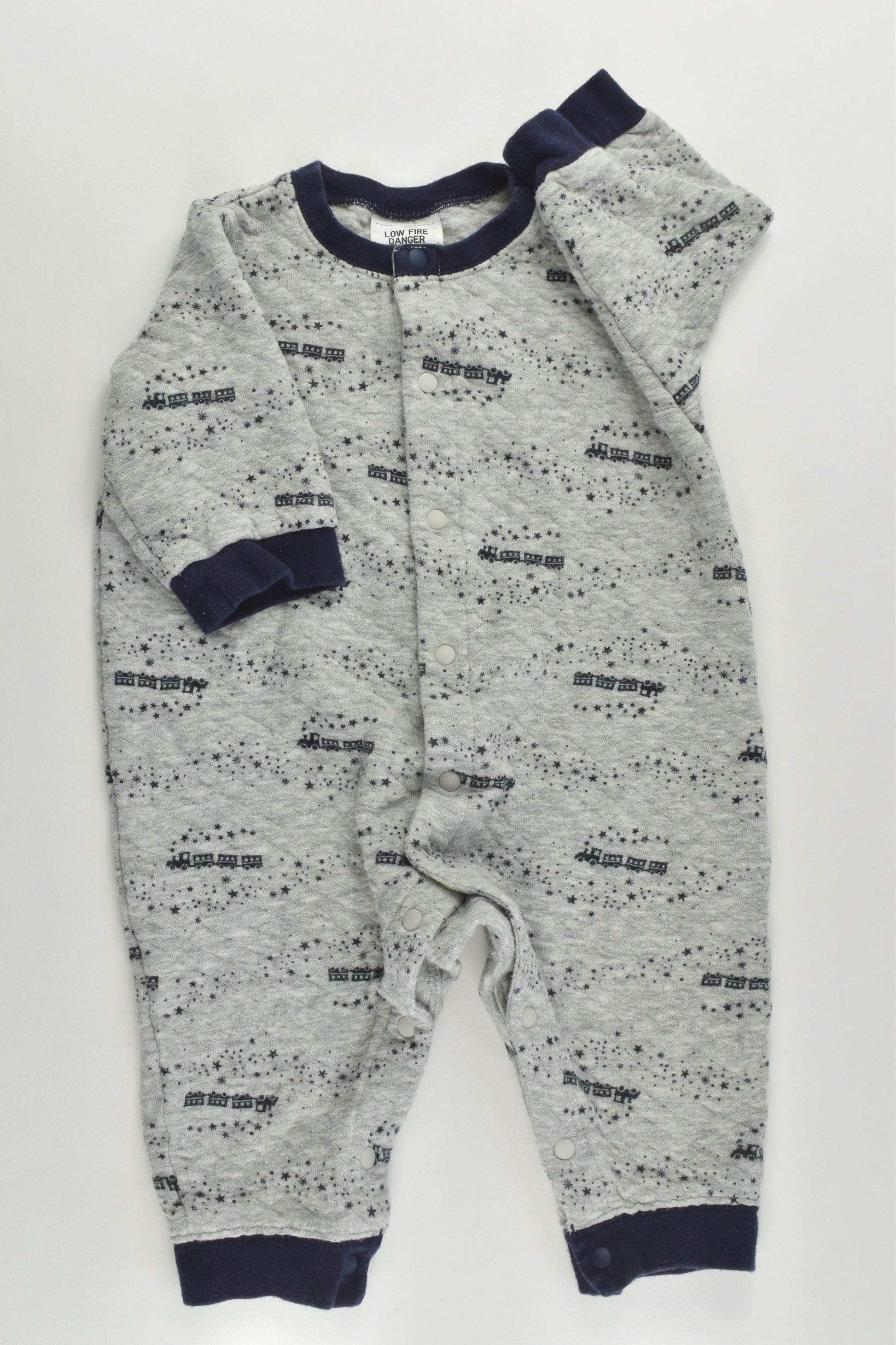 Uniqlo Size 00 (70 cm) Train Romper