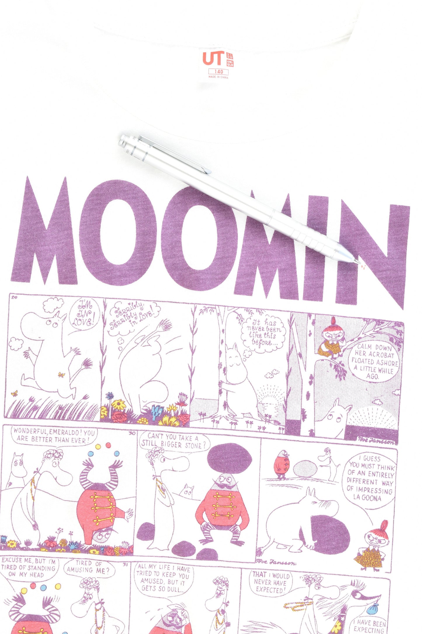 Uniqlo Size approx 8-10 (140 cm) Moomin T-shirt