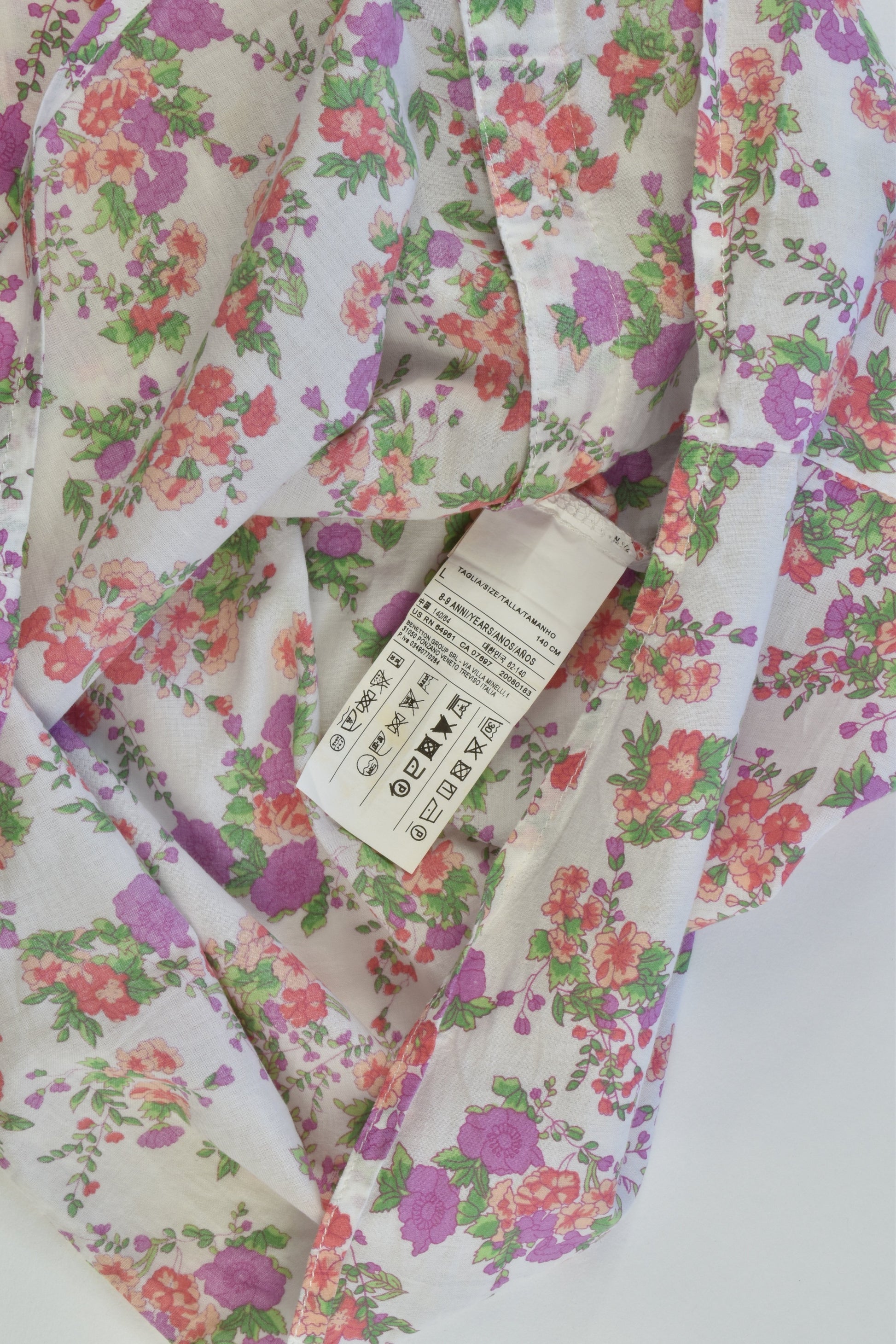United Colors Of Benetton Size 8-9 Floral Shirt