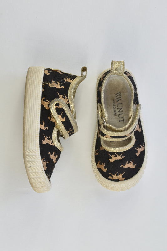 Walnut Melbourne Size 21 Horses Canvas Shoes