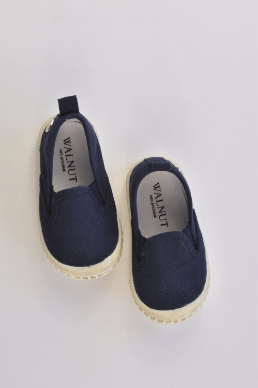 Walnut Melbourne Size 21 Navy Blue Canvas Shoes