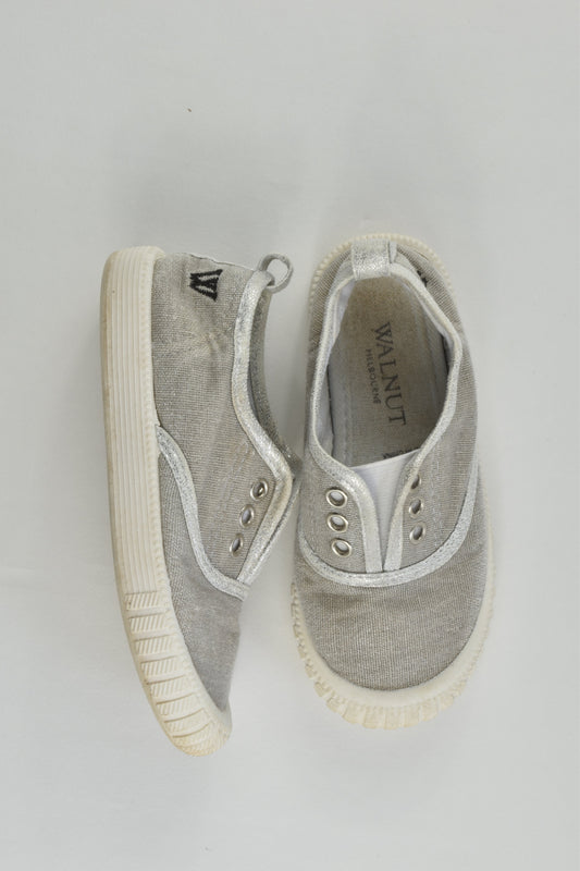 Walnut (Melbourne) Size 27 Shoes
