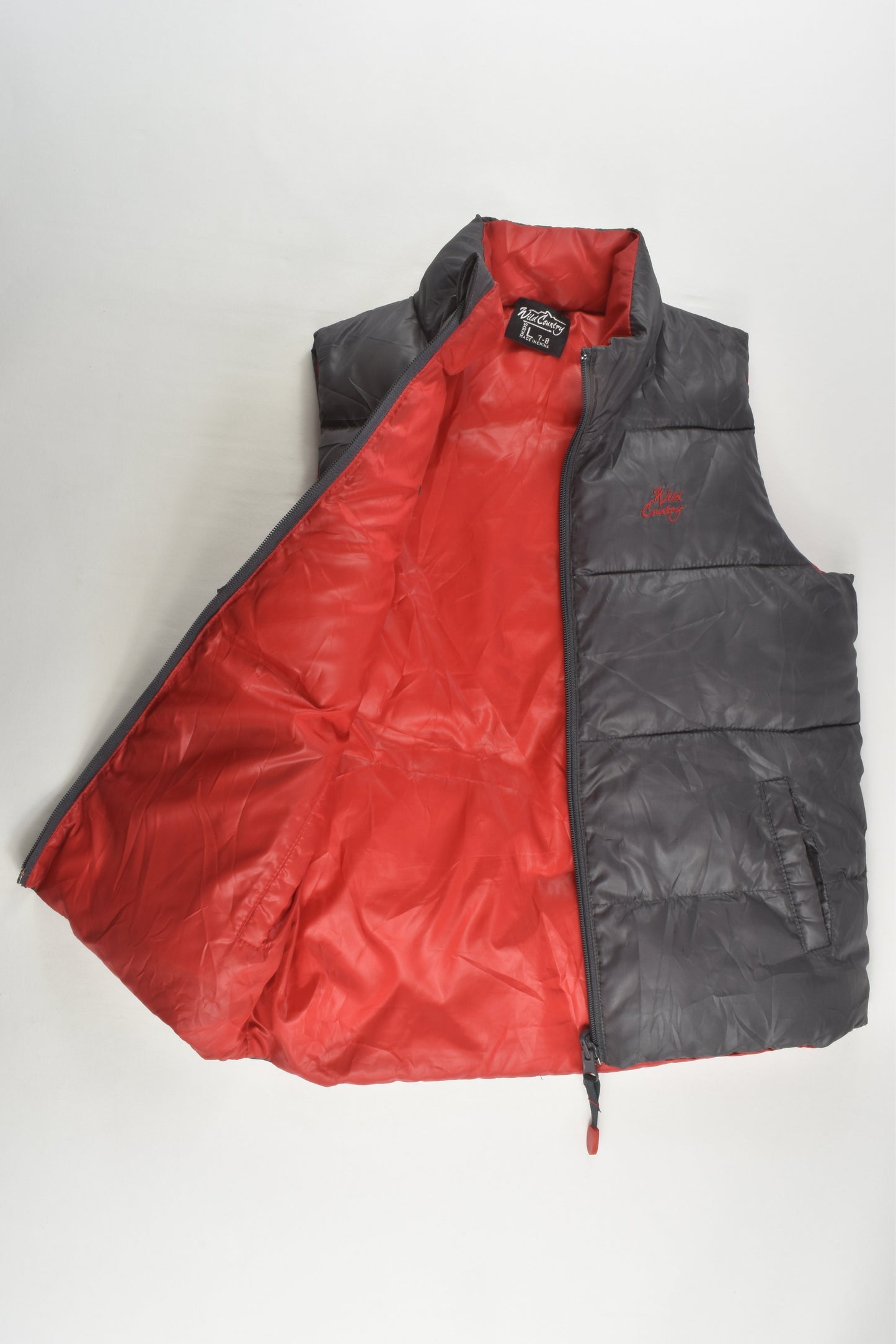 Wild Country Size 7-8 Reversible Puffer Vest