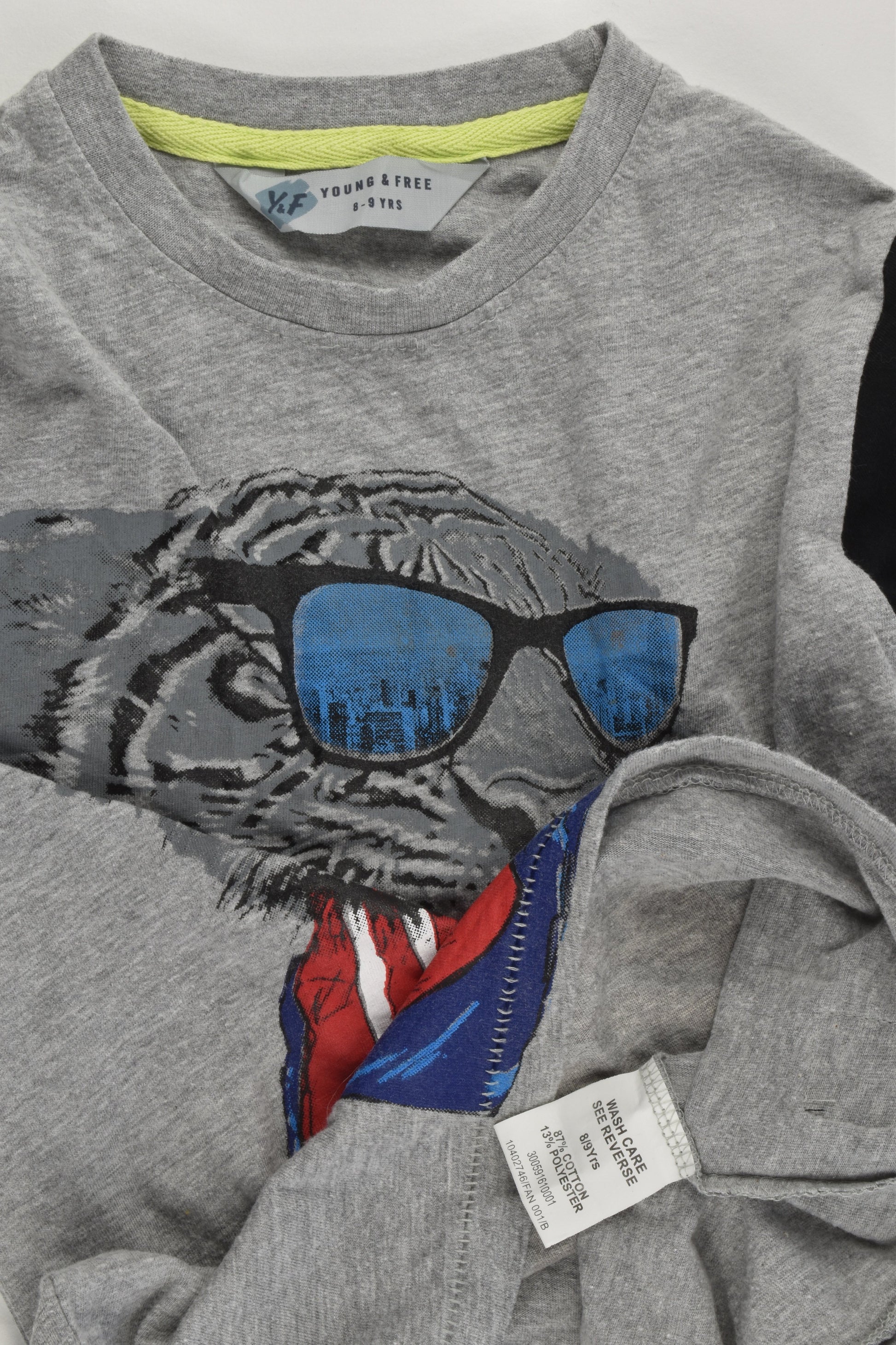 Young & Free Size 7-8 Tiger Top