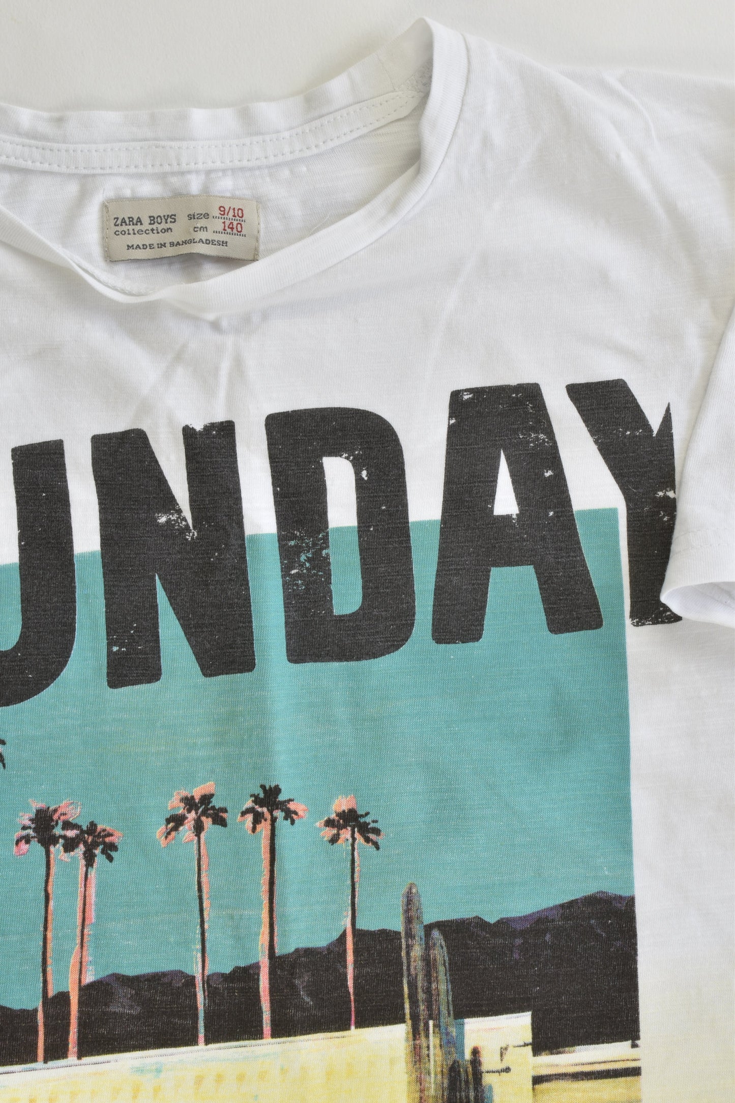 Zara Boys Size 9/19 (140 cm) "Sunday" T-shirt