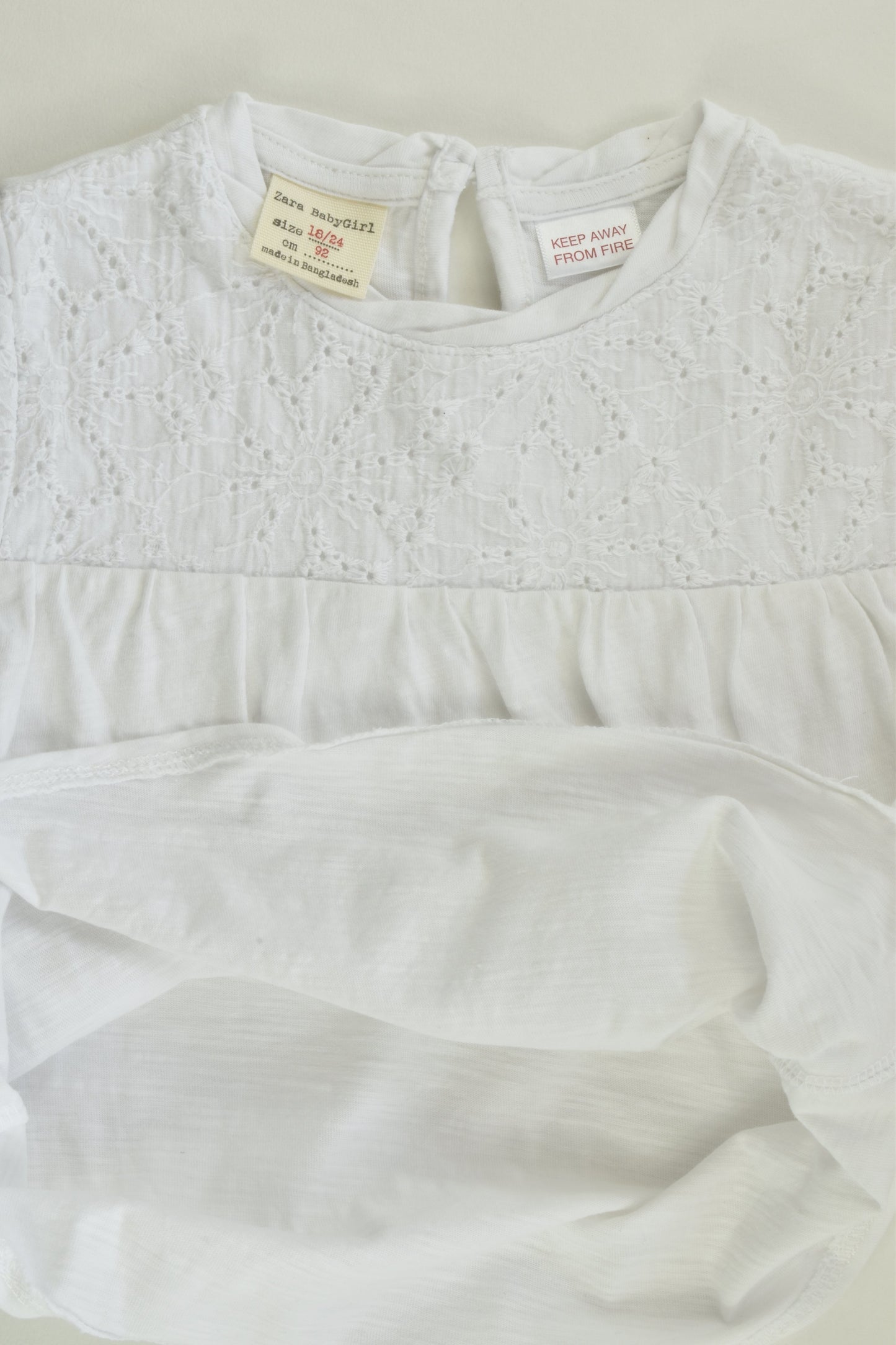Zara Size 2 (18-24 months) T-shirt with Lace Detail