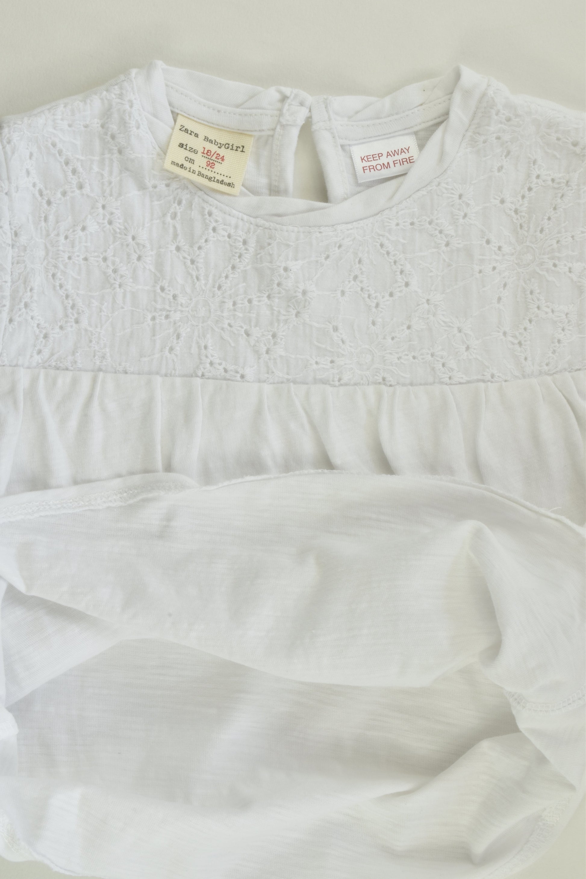 Zara Size 2 (18-24 months) T-shirt with Lace Detail